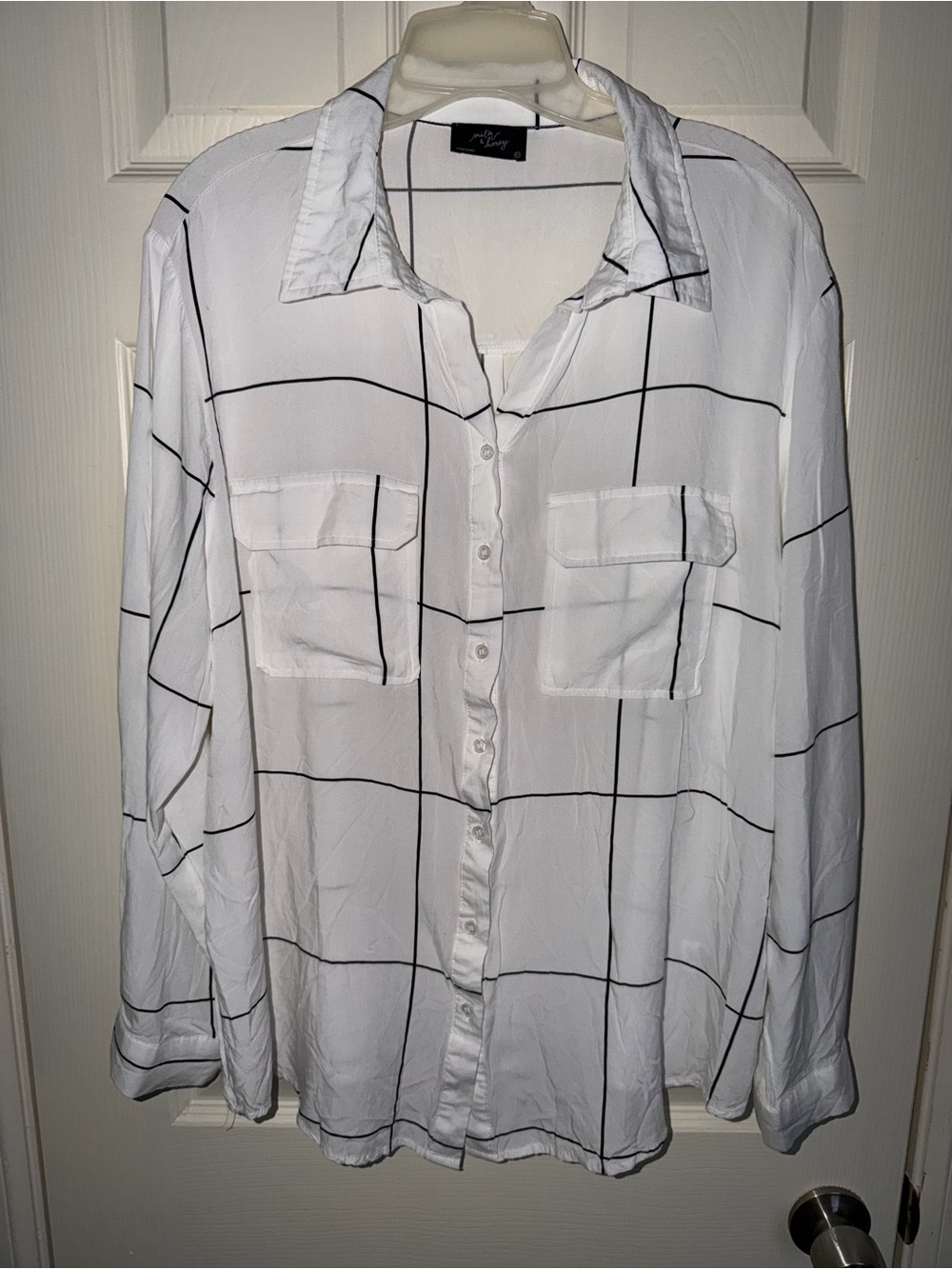 Windowpane Button-Front Women's Black & White Shirt - 2X